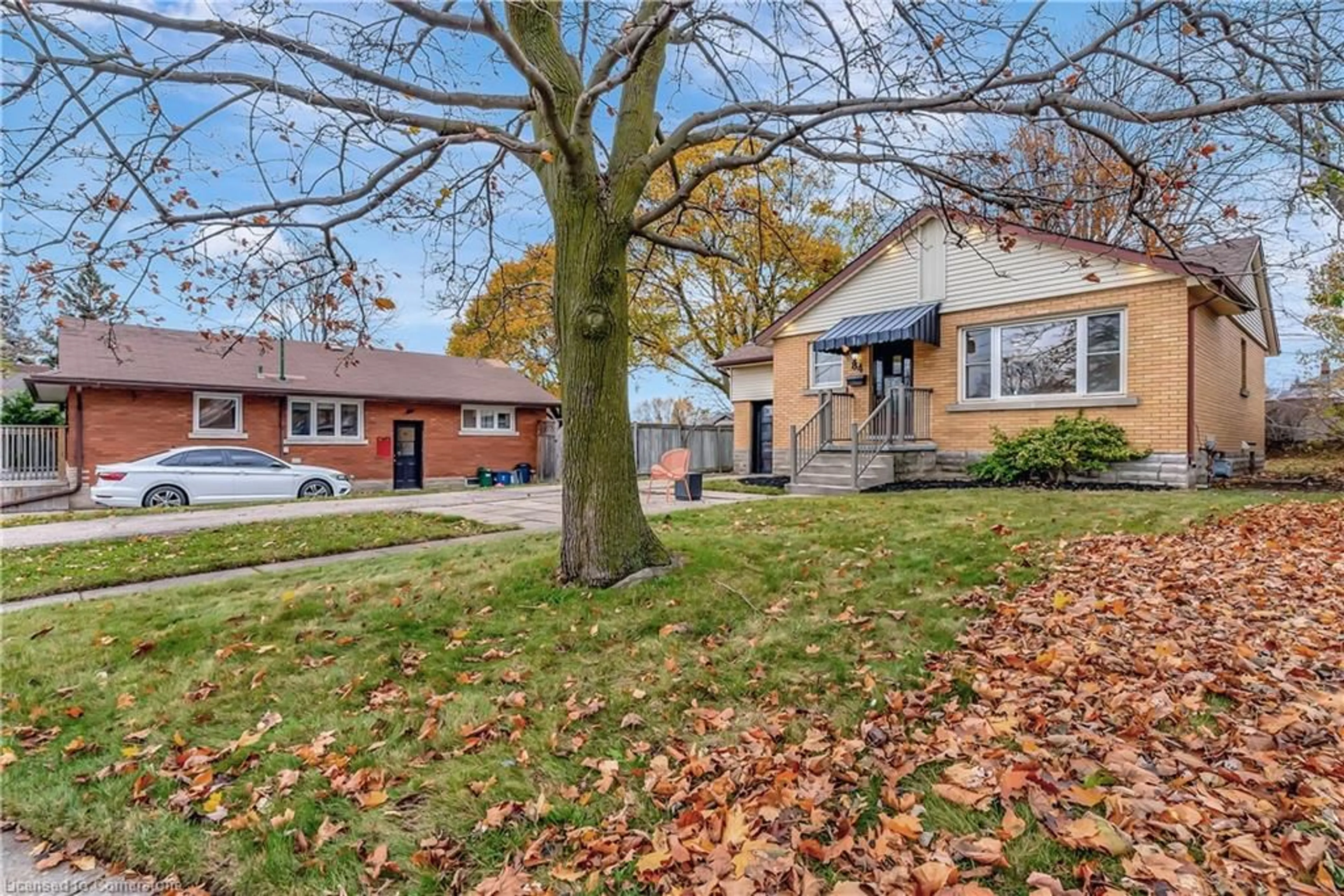 Frontside or backside of a home, the street view for 84 Weber St, Waterloo Ontario N2J 1Z9