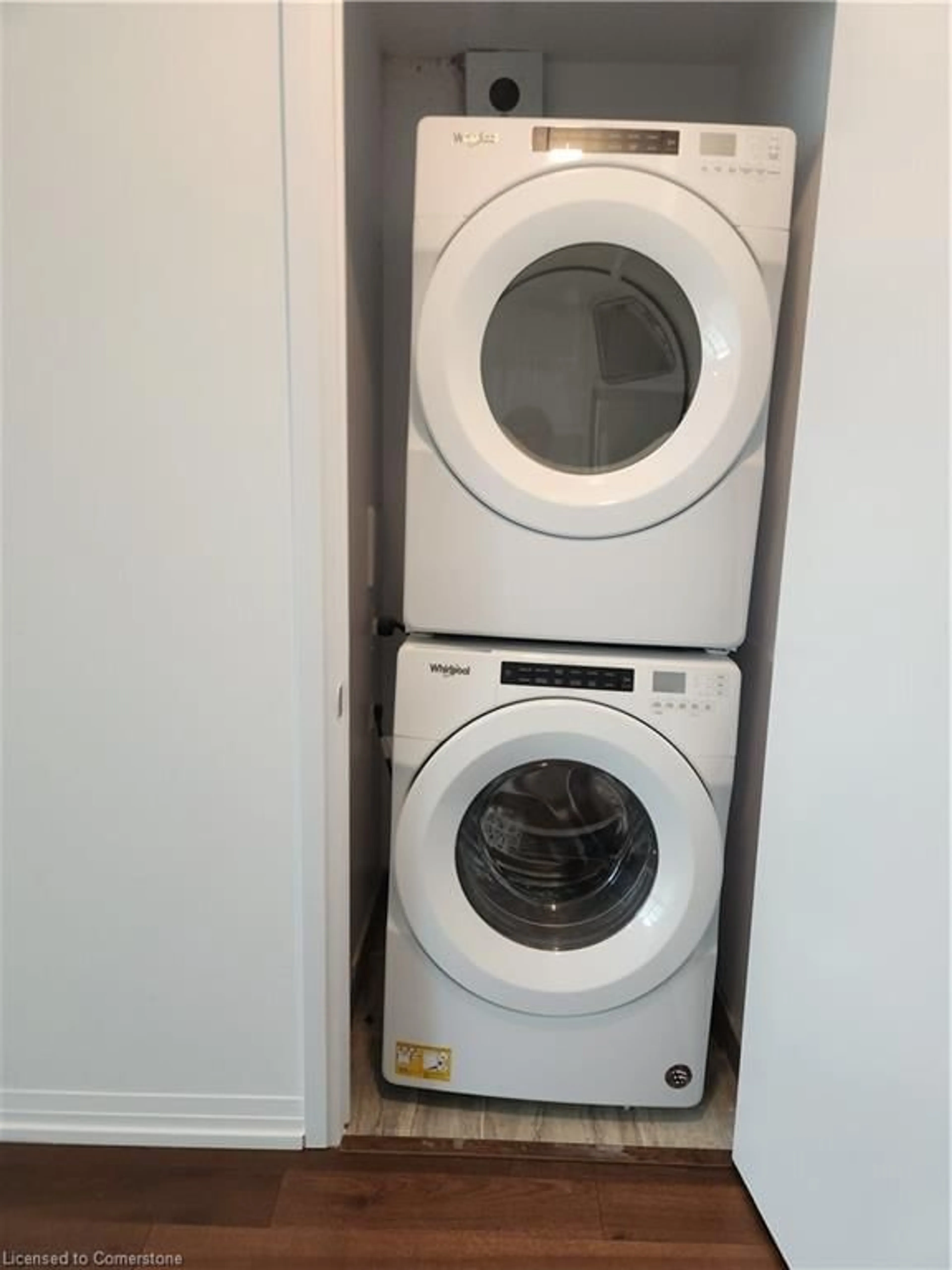 Washer and dryer for 7711 Green Vista Gate #319, Niagara Falls Ontario L2G 0Y9