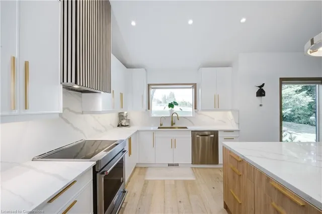 Additional property image - 380 Parkside Dr