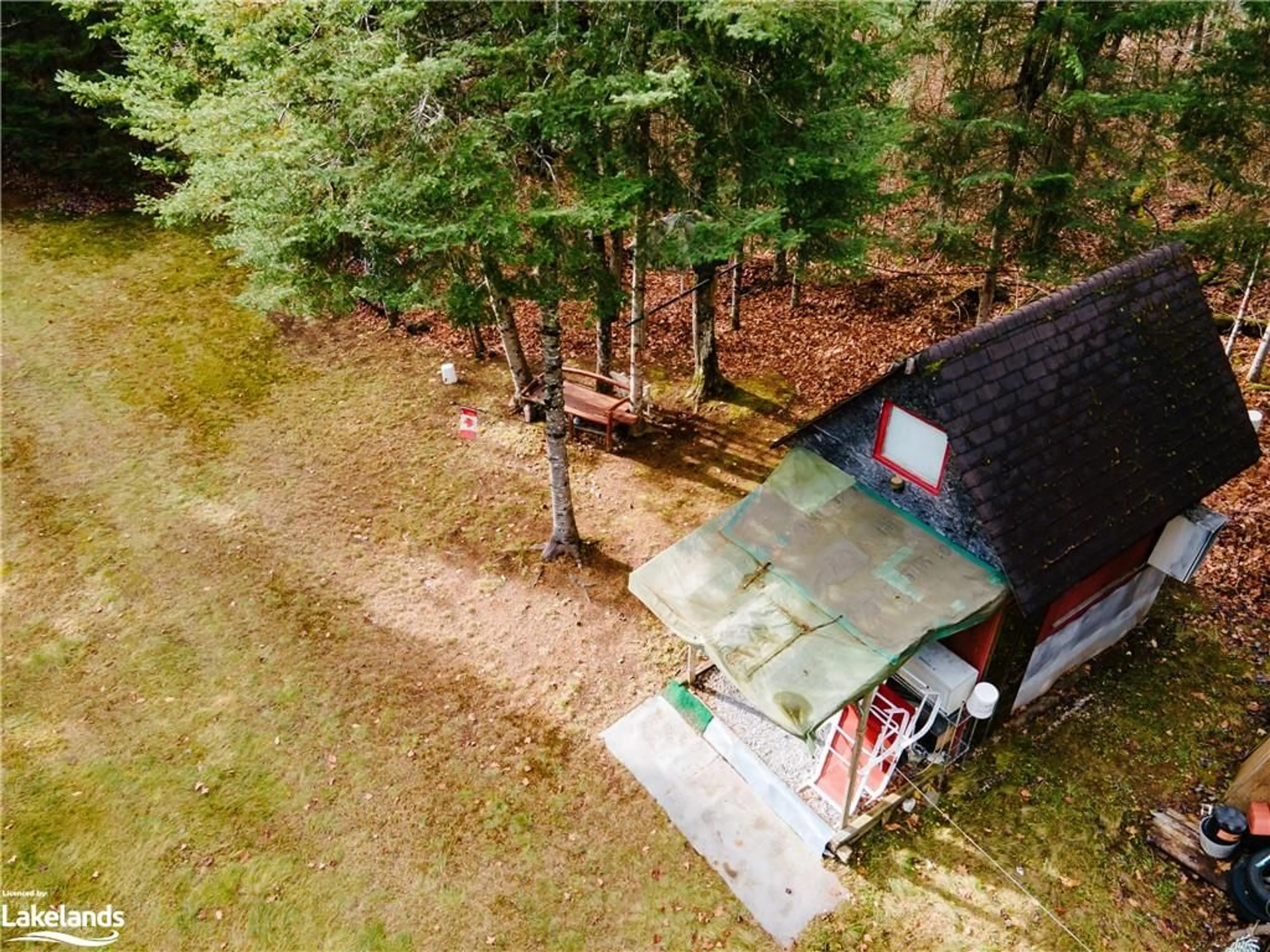 Shed for 1538 Braeloch Rd, Haliburton Ontario K0M 1S0