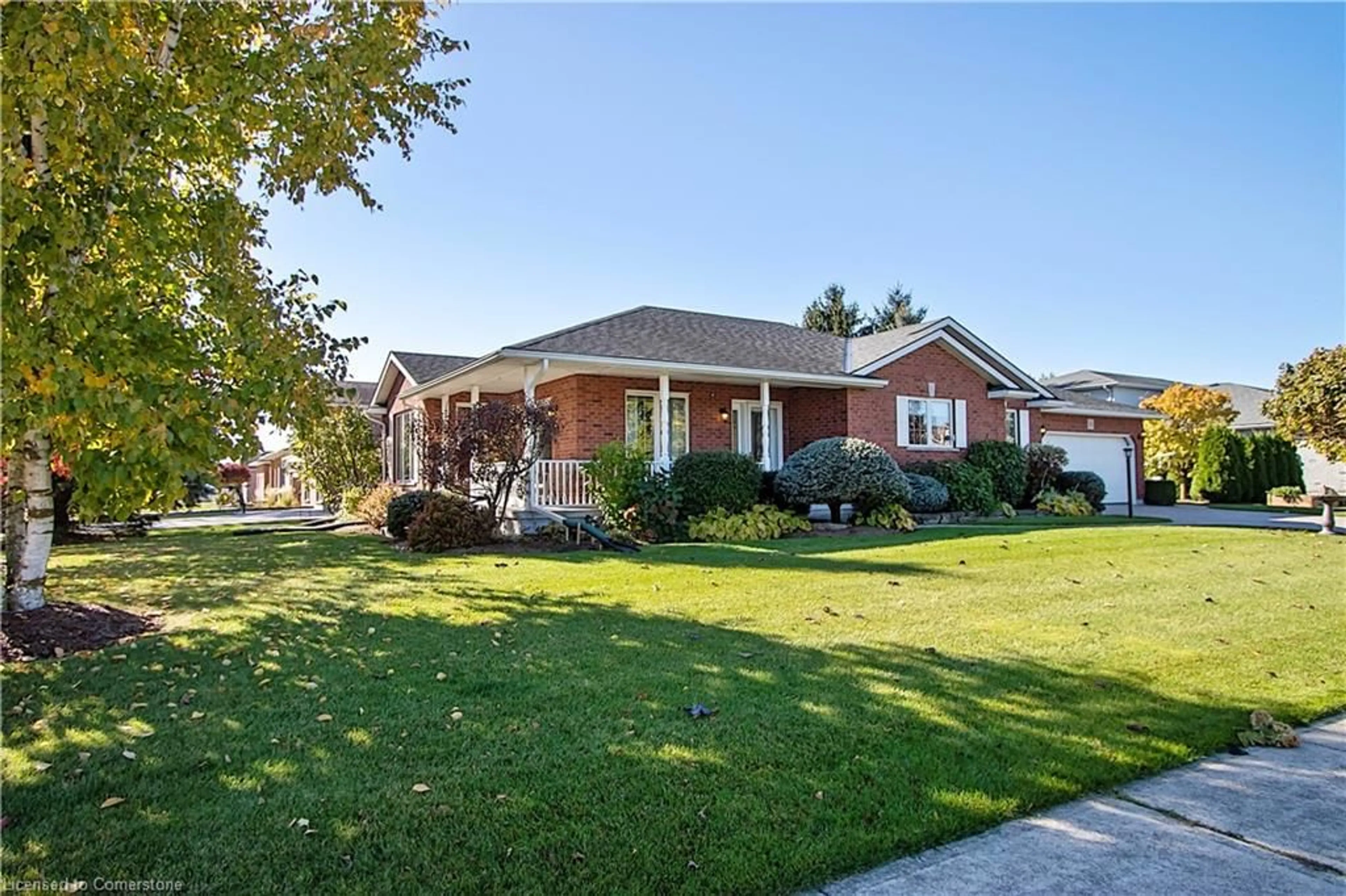 Frontside or backside of a home, the street view for 230 Frederick Crt, Tavistock Ontario N0B 2R0