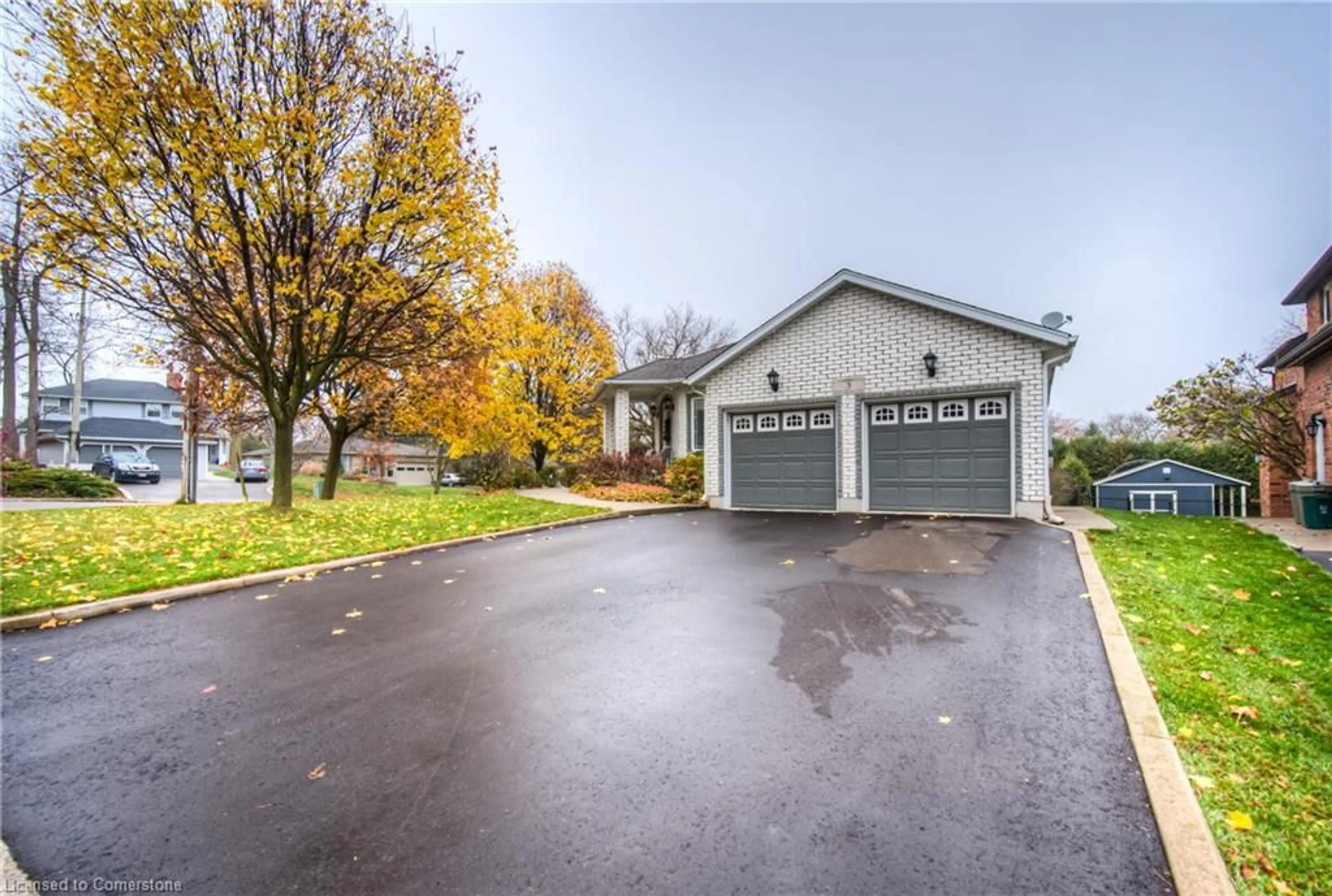 A pic from exterior of the house or condo, the street view for 3 Berry Patch Lane, Cambridge Ontario N1S 5B3