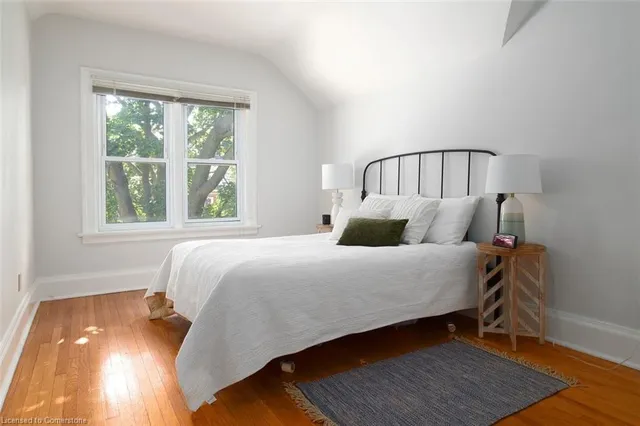 Additional property image - 34 Park St