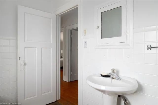 Additional property image - 34 Park St