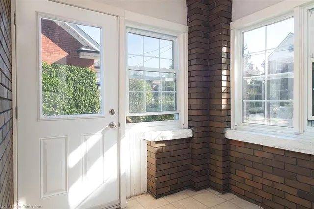 Additional property image - 34 Park St