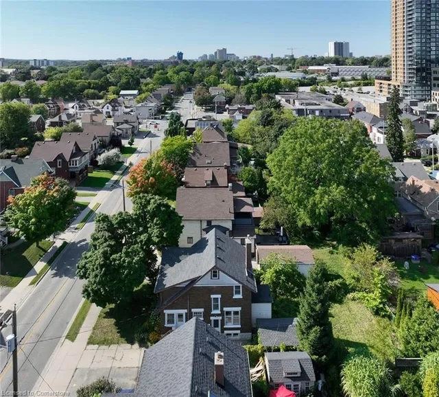 Additional property image - 34 Park St