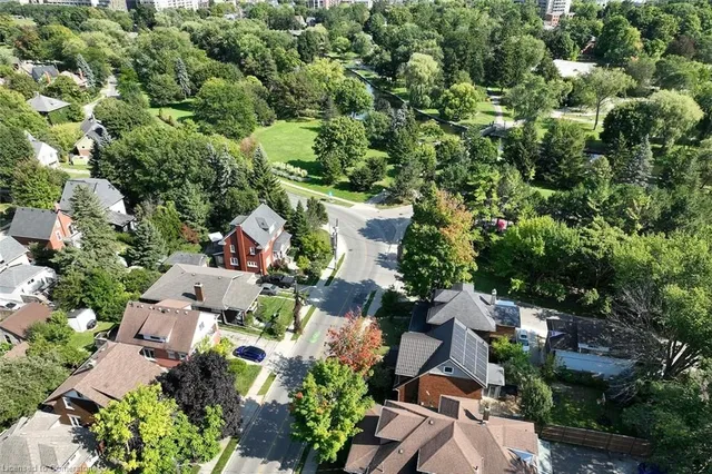 Additional property image - 34 Park St