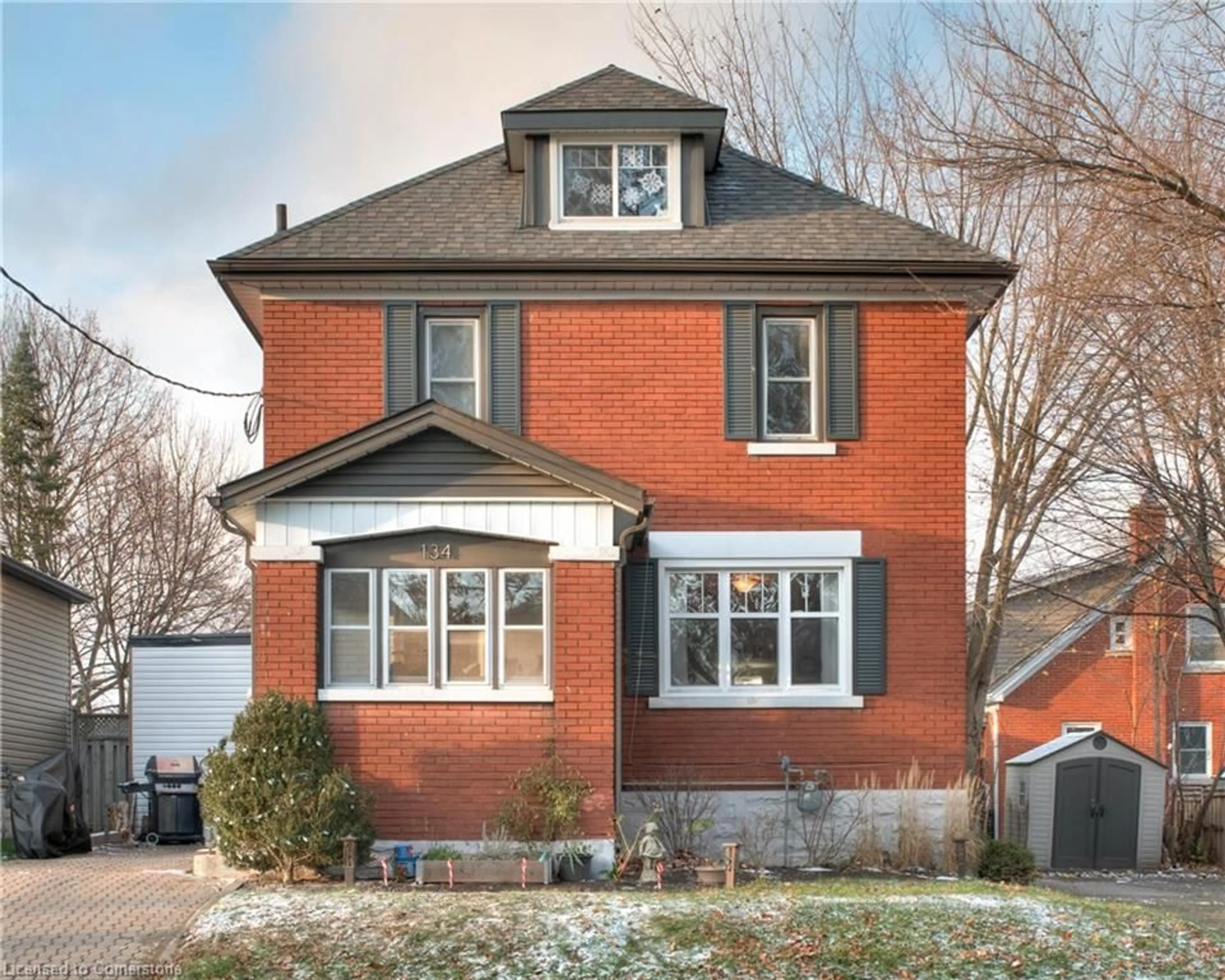 Home with brick exterior material for 134 Brubacher St, Kitchener Ontario N2H 2W6