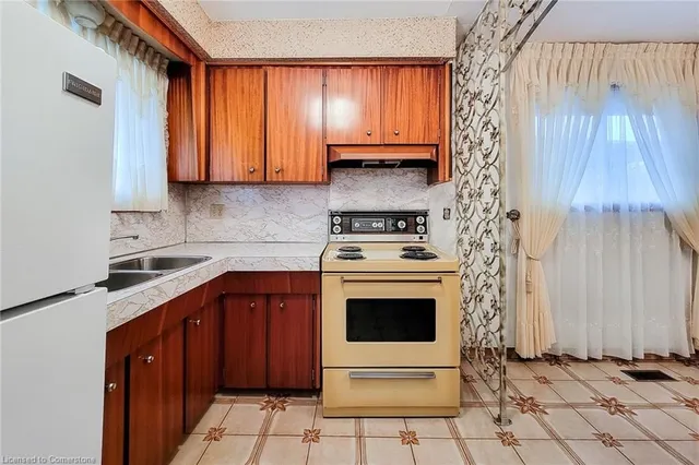 Additional property image - 923 Upper Ottawa St