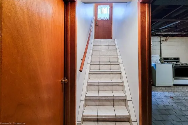 Additional property image - 923 Upper Ottawa St