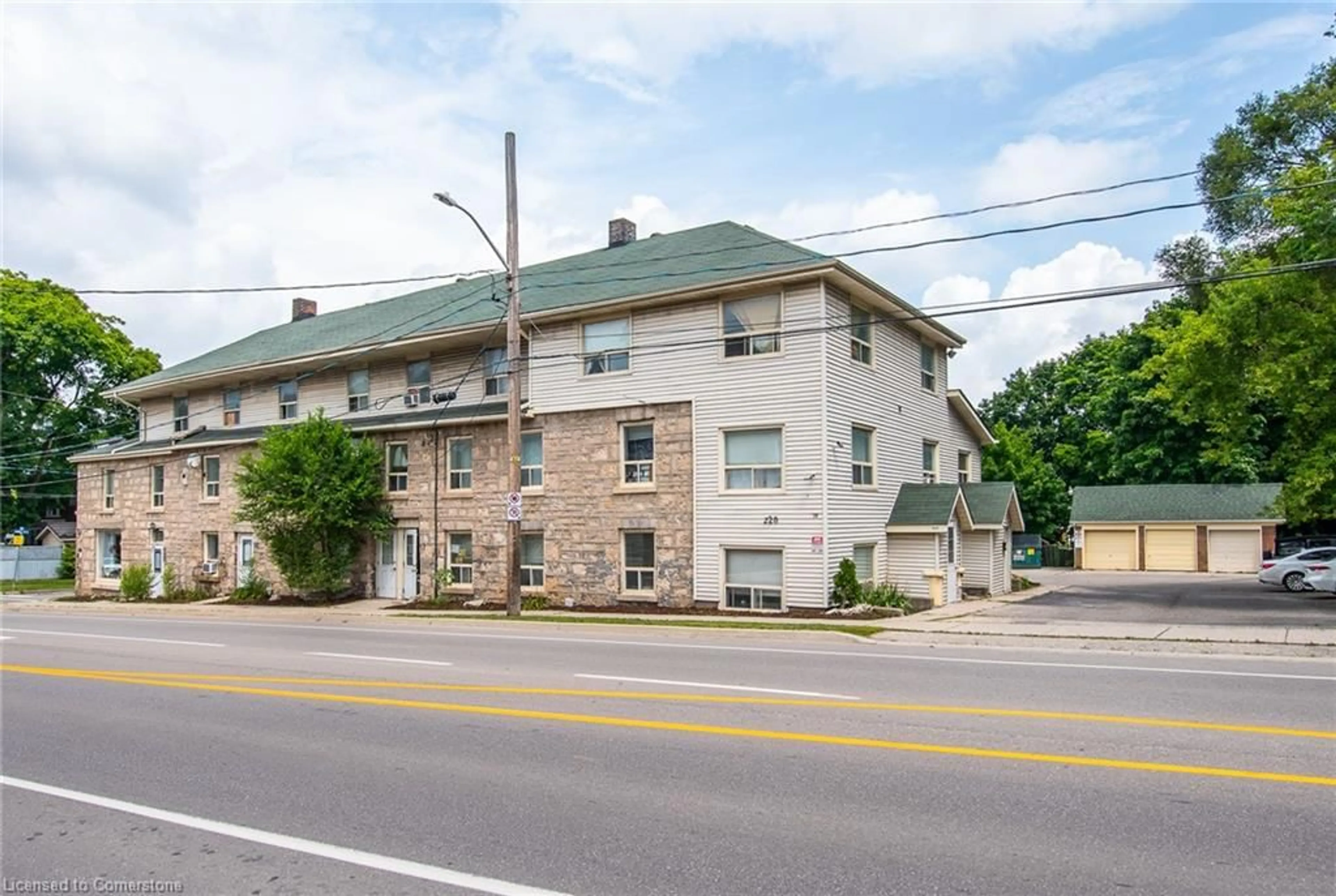 A pic from exterior of the house or condo, the front or back of building for 220 Gordon St, Guelph Ontario N1G 1X3