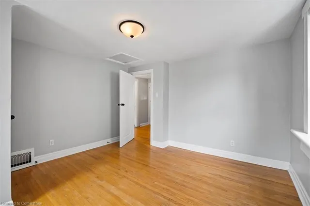 Additional property image - 194 Borden Ave