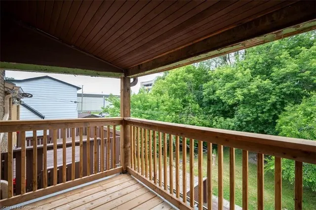 Additional property image - 194 Borden Ave