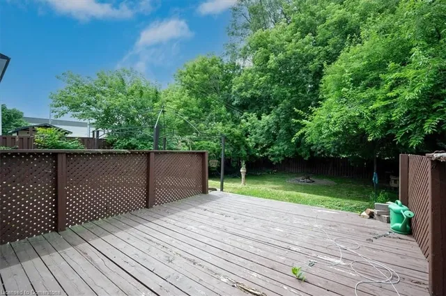 Additional property image - 194 Borden Ave