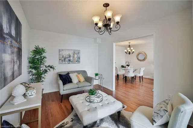 Additional property image - 1270 Maple Crossing Blvd Unit 705