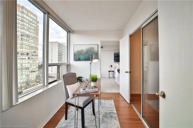 Additional property image - 1270 Maple Crossing Blvd Unit 705