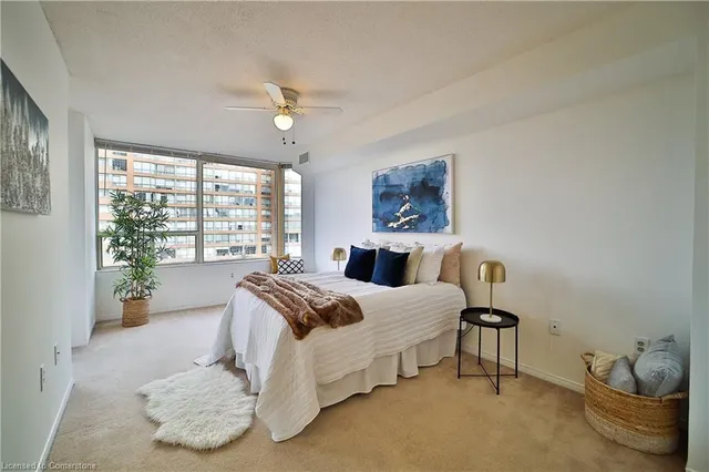 Additional property image - 1270 Maple Crossing Blvd Unit 705
