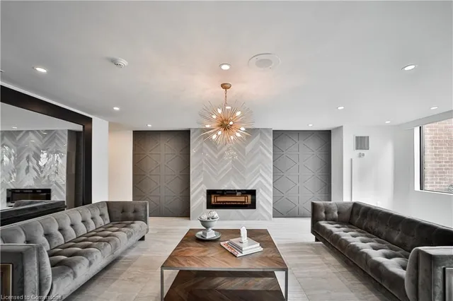 Additional property image - 1270 Maple Crossing Blvd Unit 705