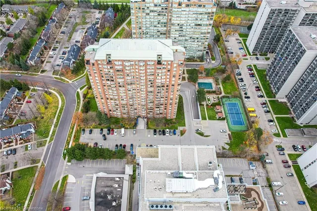 Additional property image - 1270 Maple Crossing Blvd Unit 705