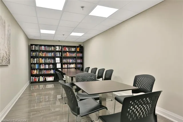 Additional property image - 1270 Maple Crossing Blvd Unit 705