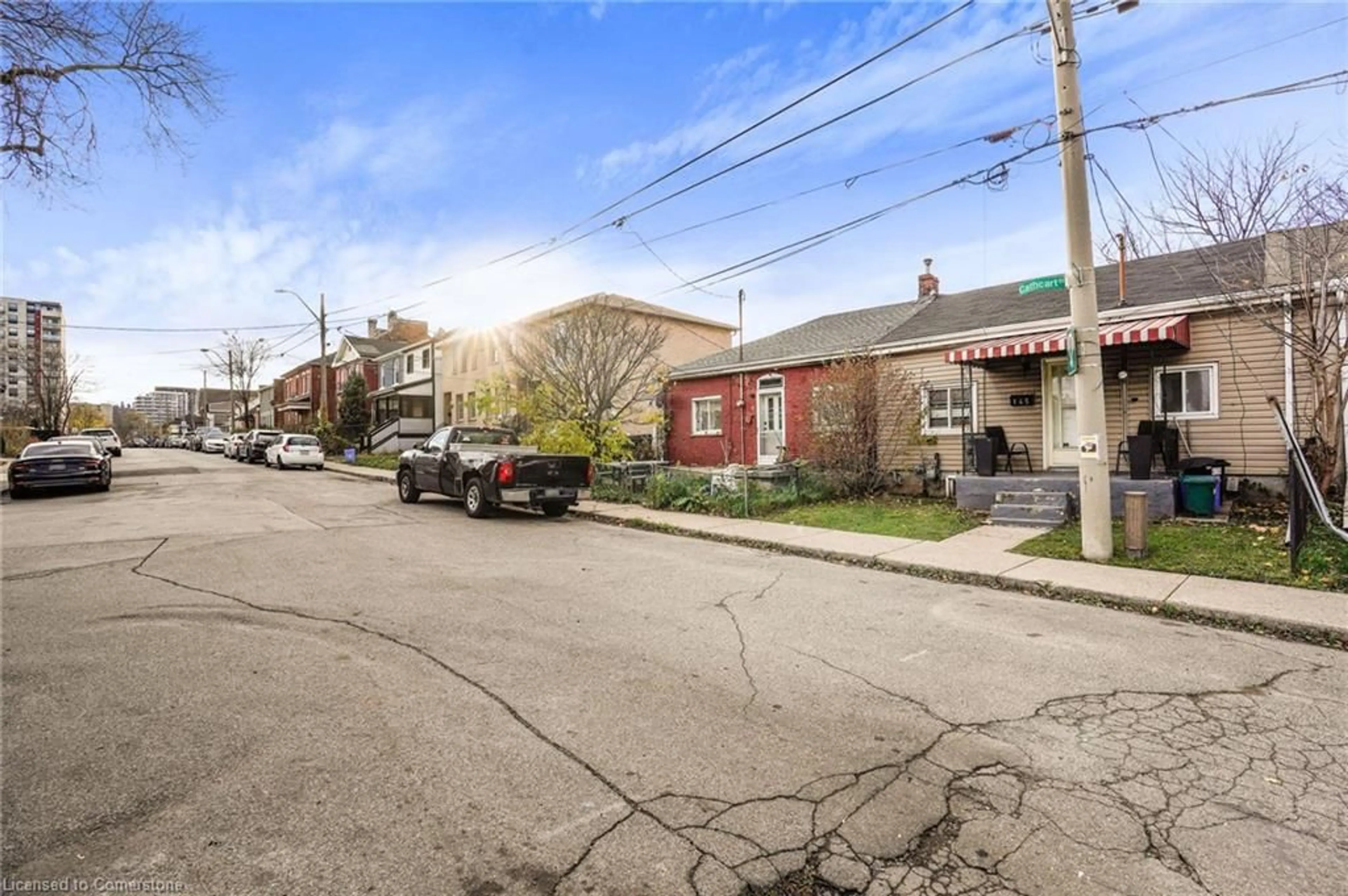 A pic from exterior of the house or condo, the street view for 145 Cathcart St, Hamilton Ontario L8L 5A3