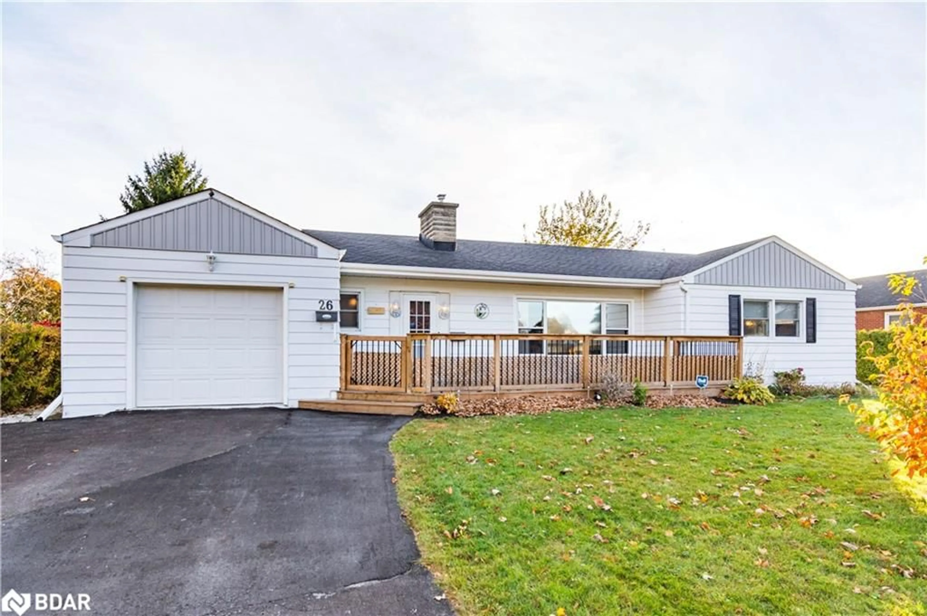 Frontside or backside of a home, cottage for 26 Fairview Cres, Quinte West Ontario K8V 5M2