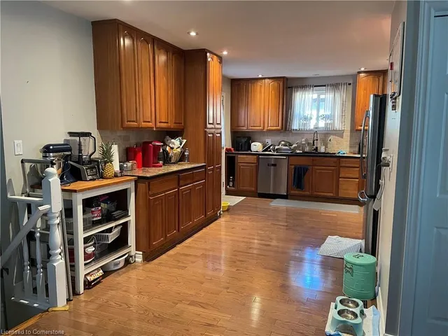 Additional property image - 18 Rosewell St