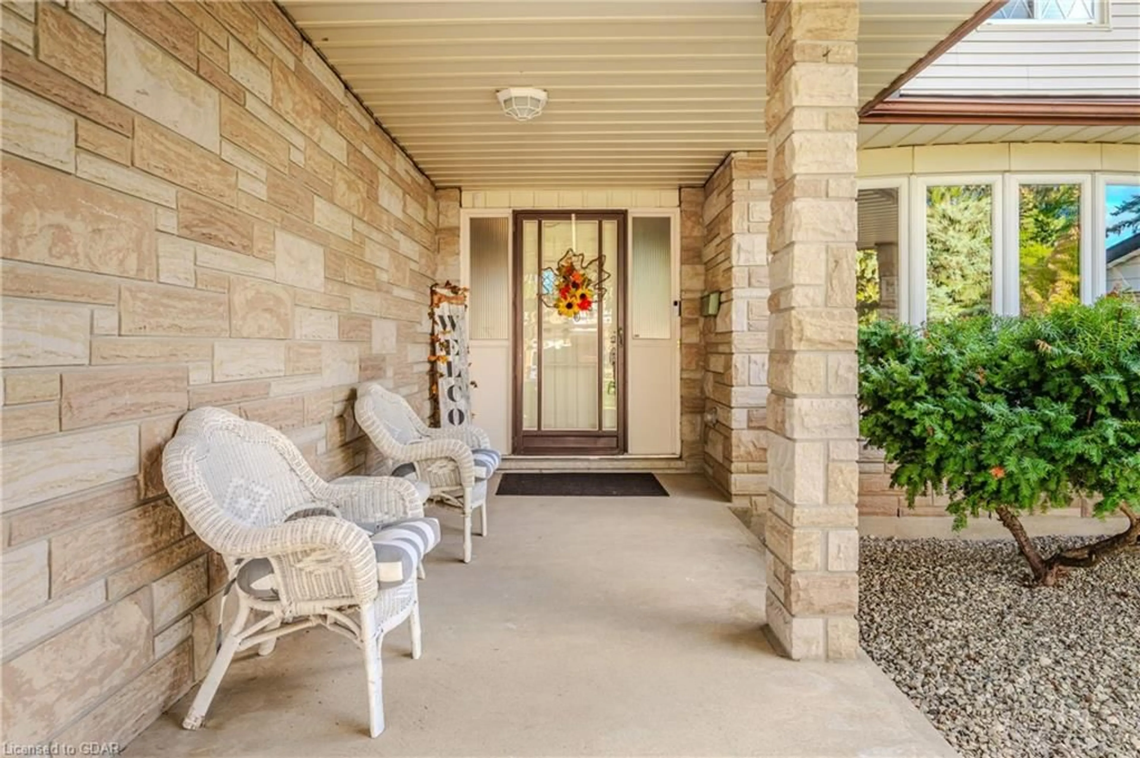 Indoor entryway, ceramic floors for 83 Rickson Ave, Guelph Ontario N1G 3B6