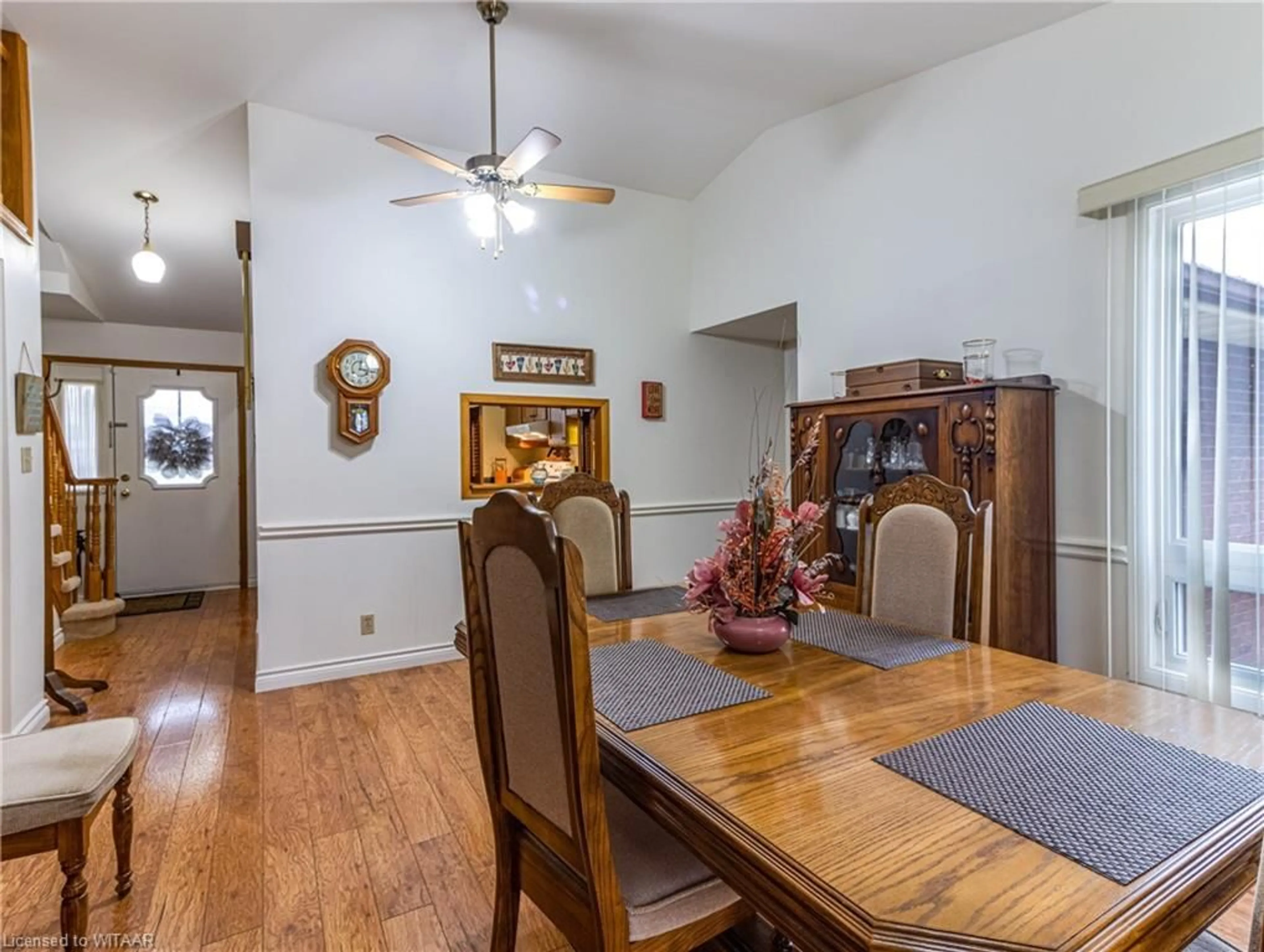Dining room, wood floors, cottage for 15 Clear Valley Dr, Tillsonburg Ontario N4G 4X9