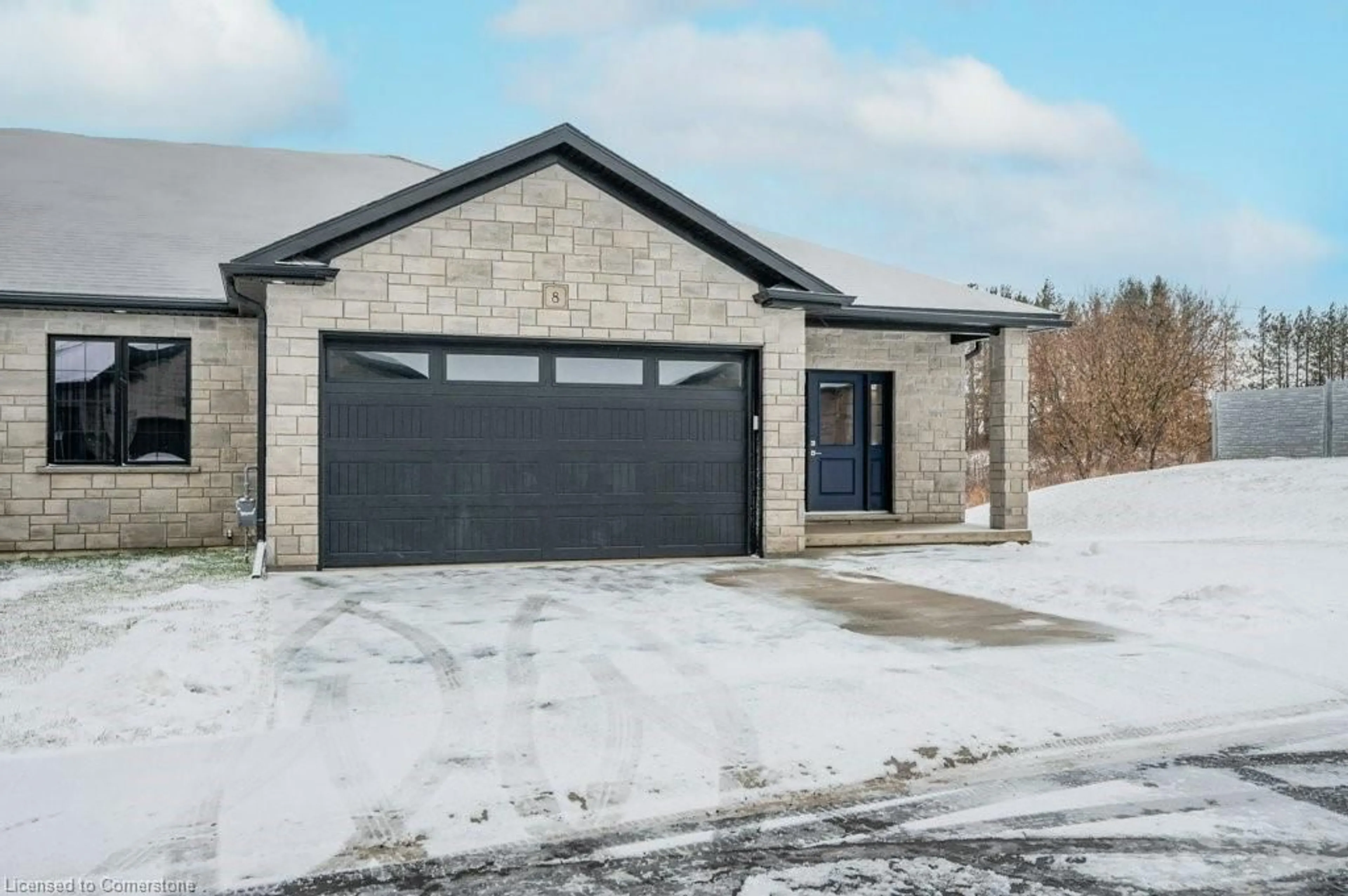 Frontside or backside of a home, cottage for 19 Mclaren Ave #8, Listowel Ontario N4W 0K1