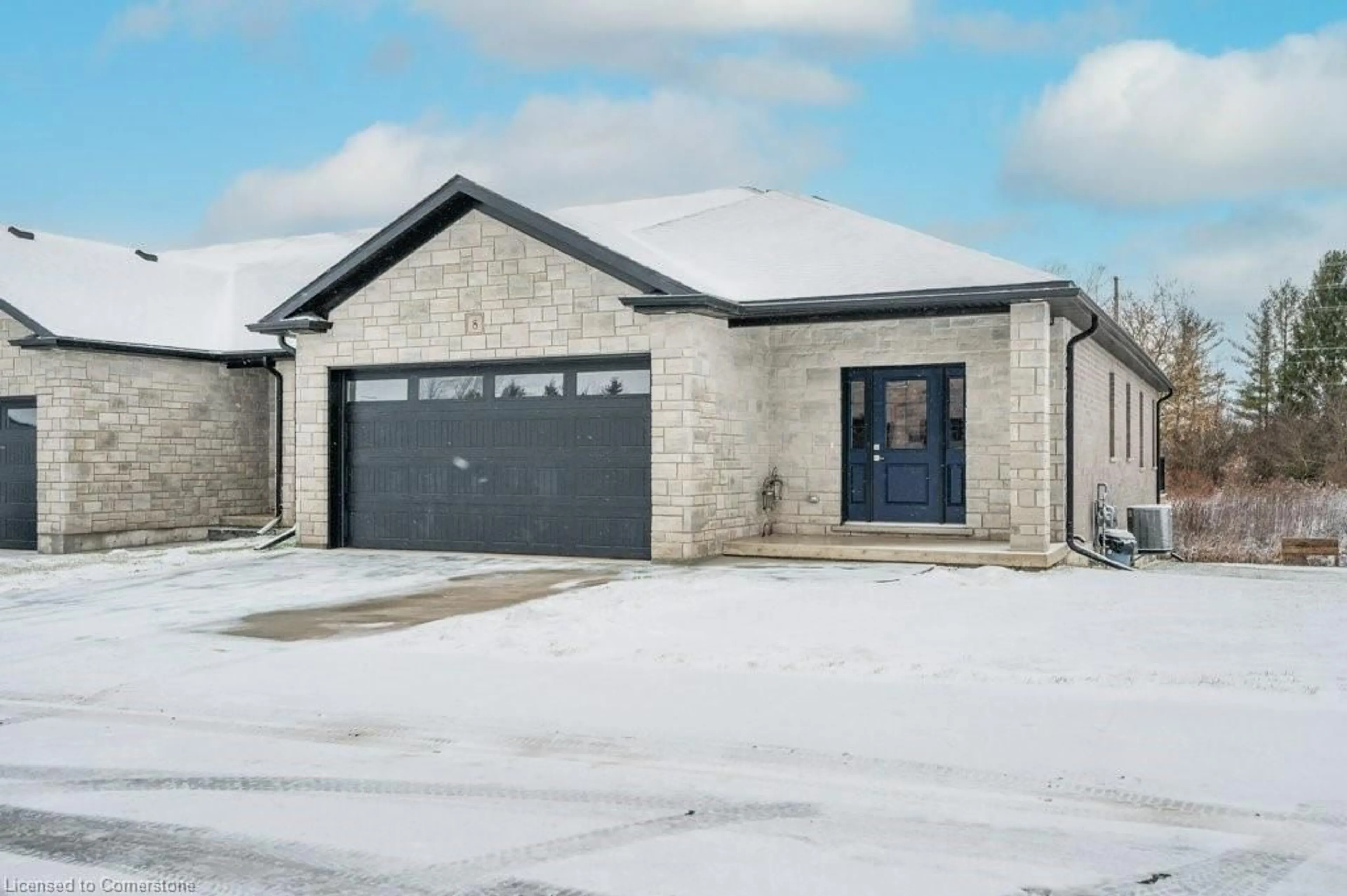 Frontside or backside of a home, cottage for 19 Mclaren Ave #8, Listowel Ontario N4W 0K1