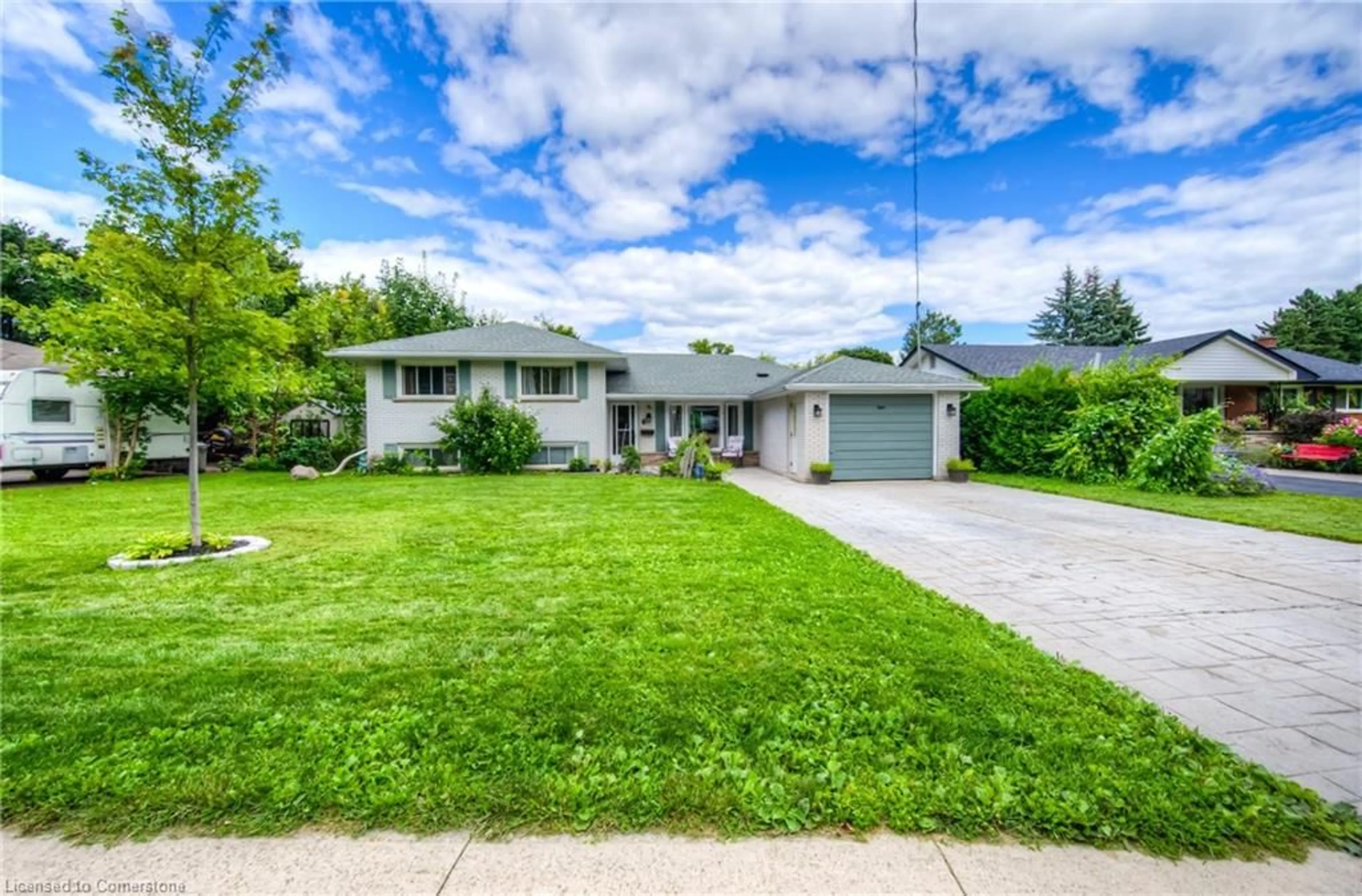 Frontside or backside of a home, the street view for 8 Gerrard Ave, Cambridge Ontario N3C 2R6