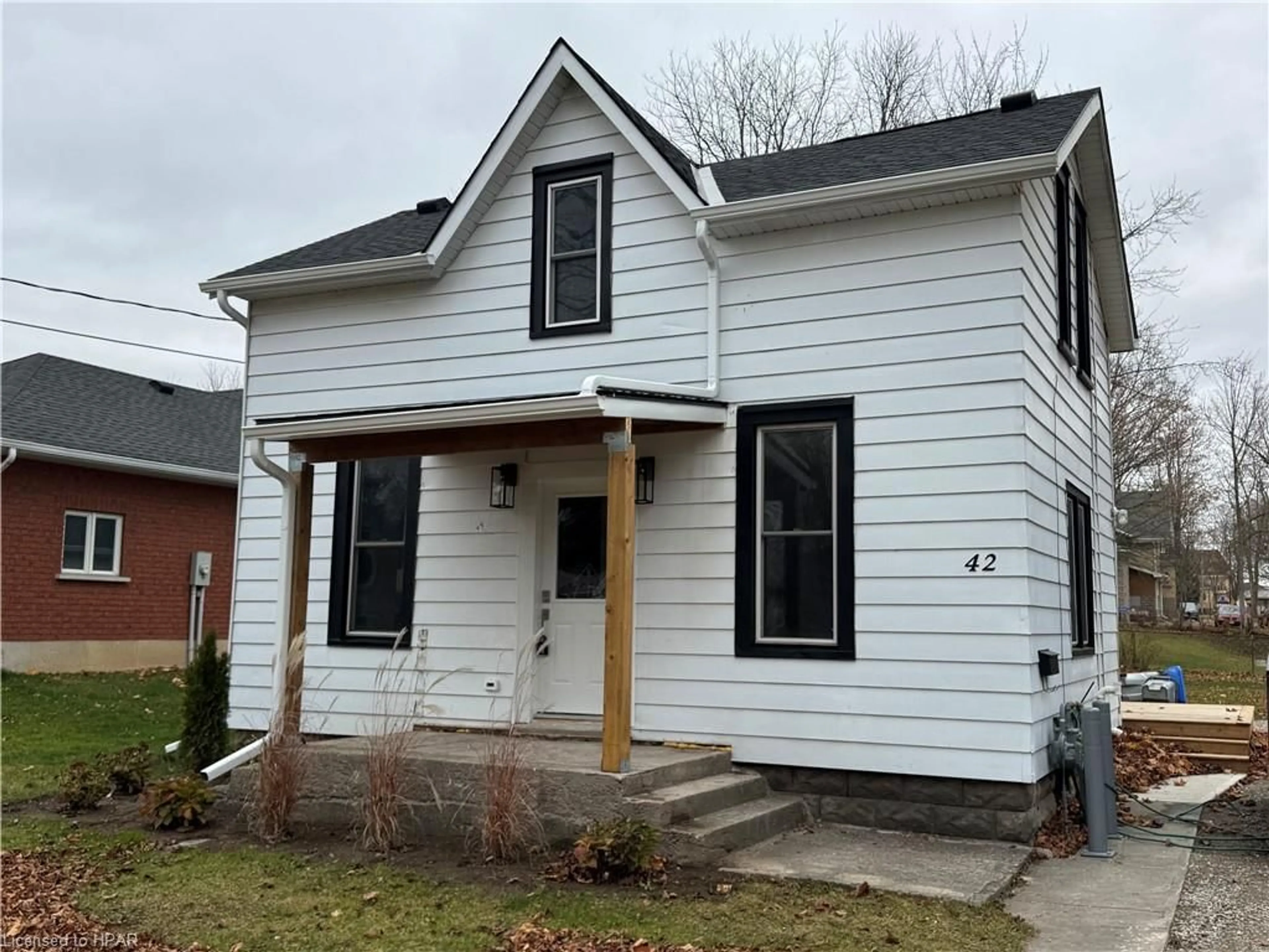 Frontside or backside of a home, cottage for 42 George St, Seaforth Ontario N0K 1W0