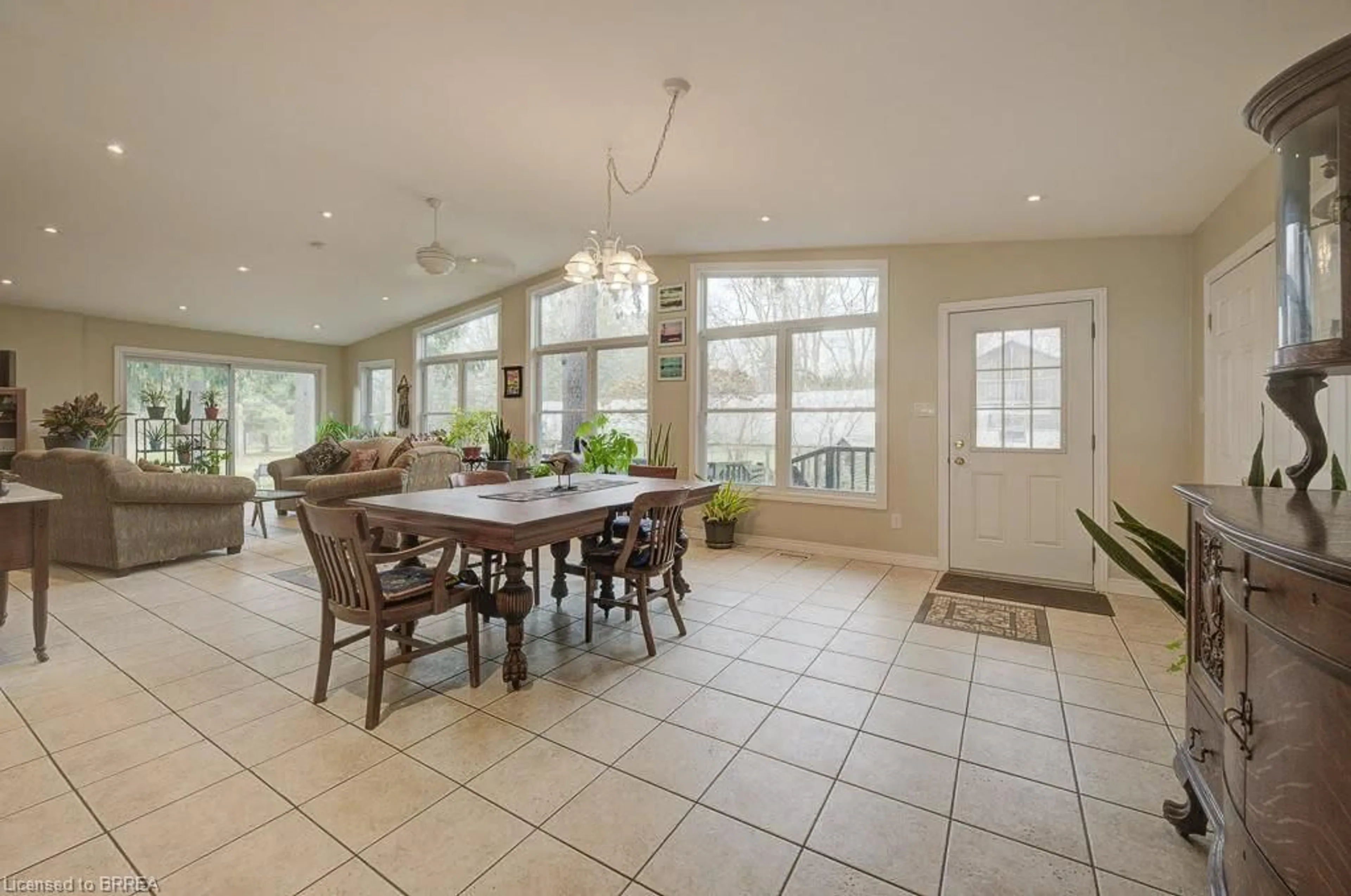 Dining room, wood floors, cottage for 955309 Canning Rd, Canning Ontario N3L 3E2