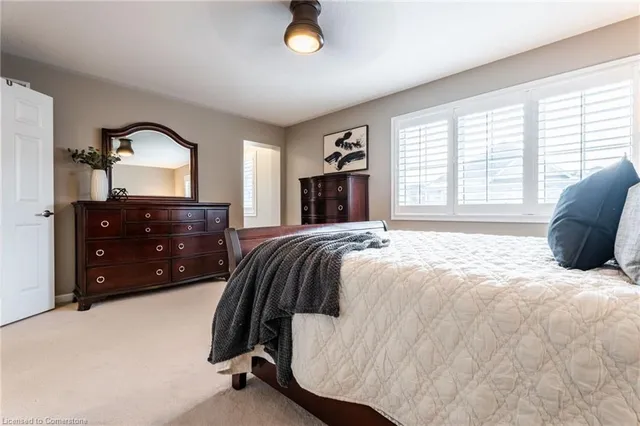 Additional property image - 6 Emick Dr