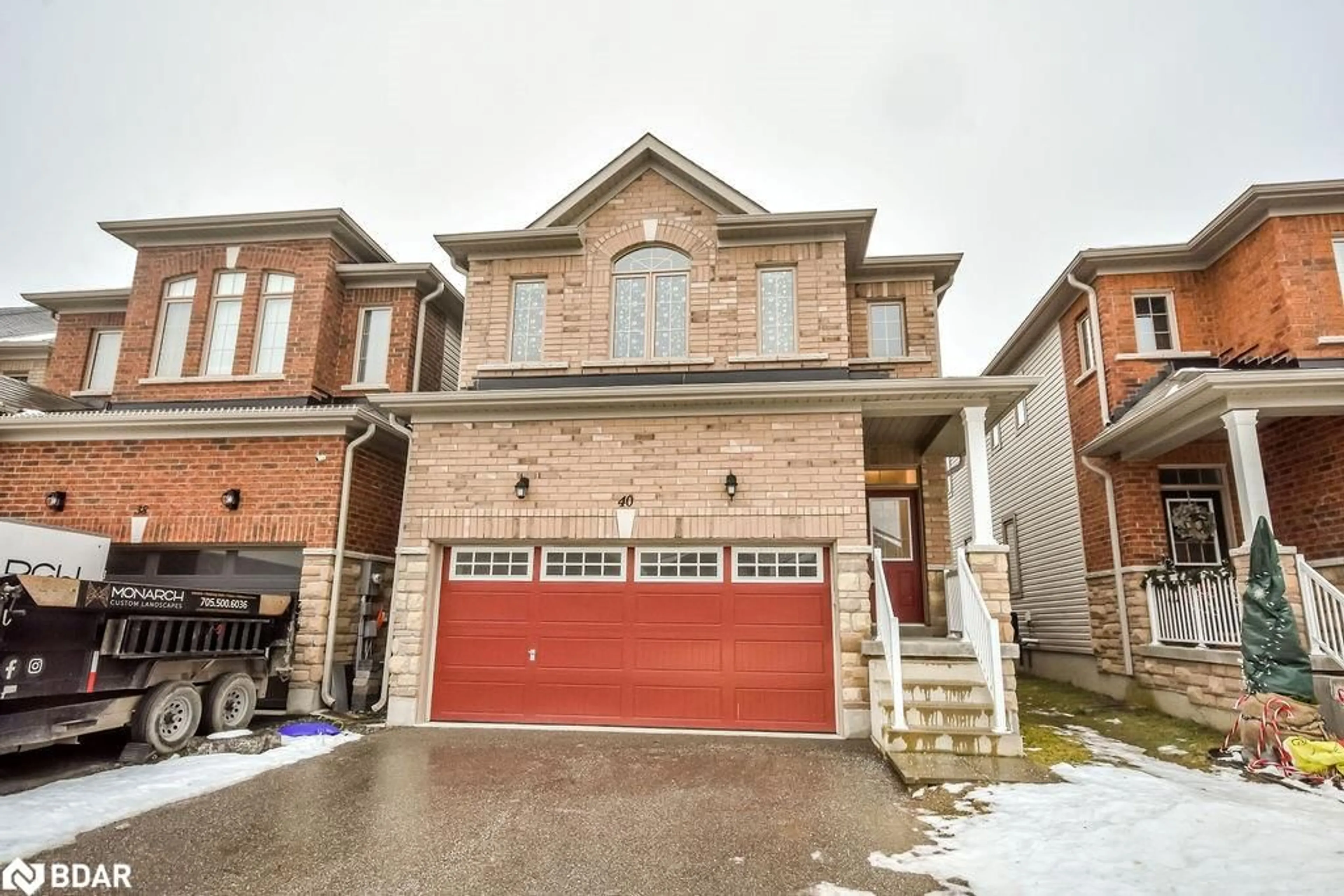 A pic from exterior of the house or condo, the street view for 40 Sasco Way, Angus Ontario L0M 1B4