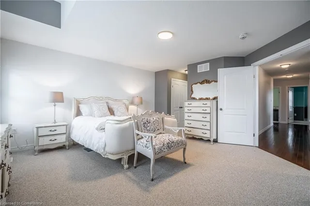 Additional property image - 97 Chartwell Cir