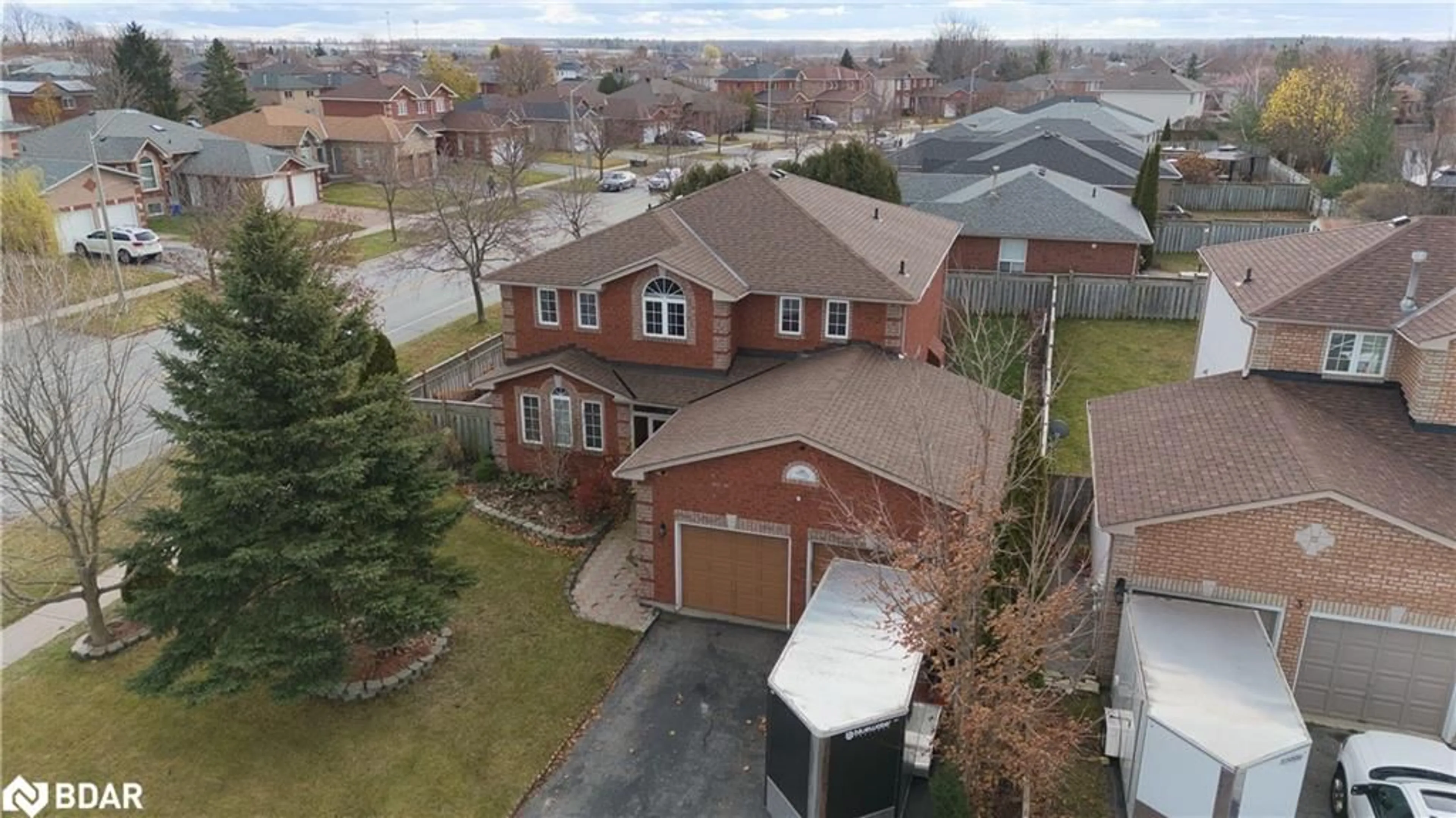 Frontside or backside of a home, the street view for 1 Farmstead Cres, Barrie Ontario L4N 8S3