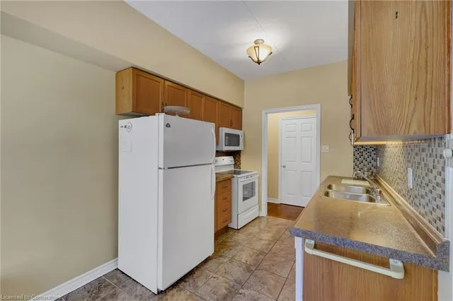 Additional property image - 416 Limeridge Rd Unit 109