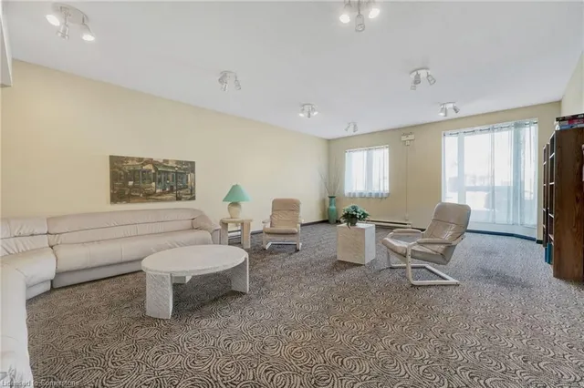 Additional property image - 416 Limeridge Rd Unit 109