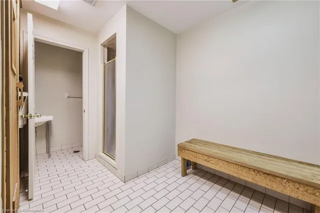 Additional property image - 416 Limeridge Rd Unit 109