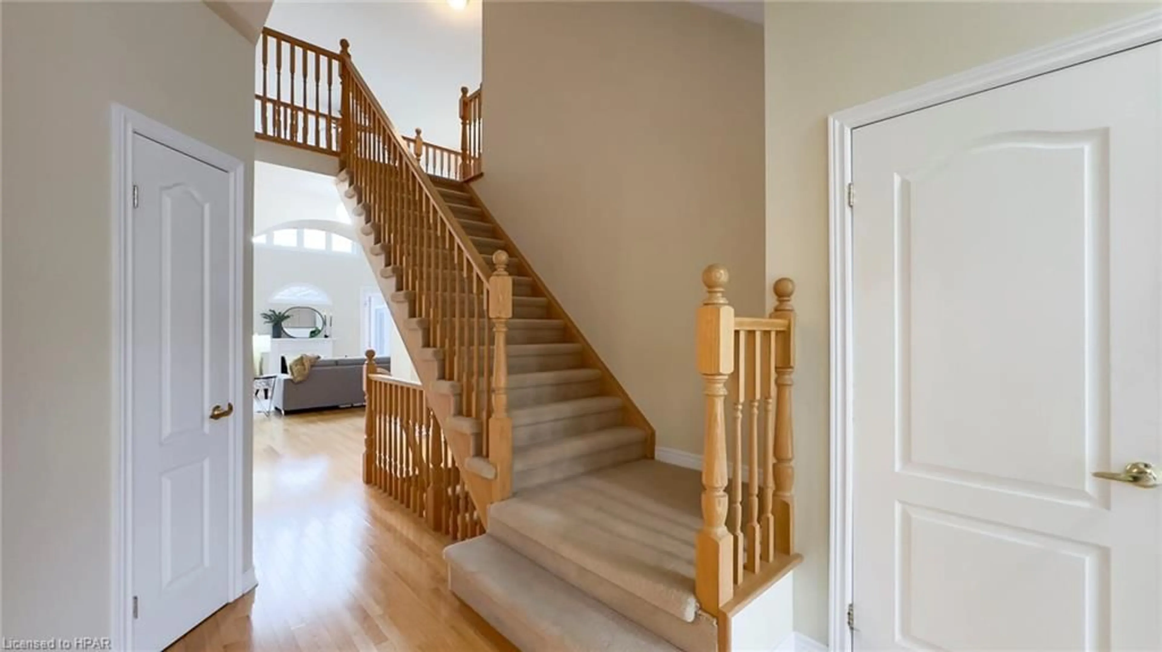 Indoor foyer, wood floors for 8 Macpherson Ave, Seaforth Ontario N0K 1W0