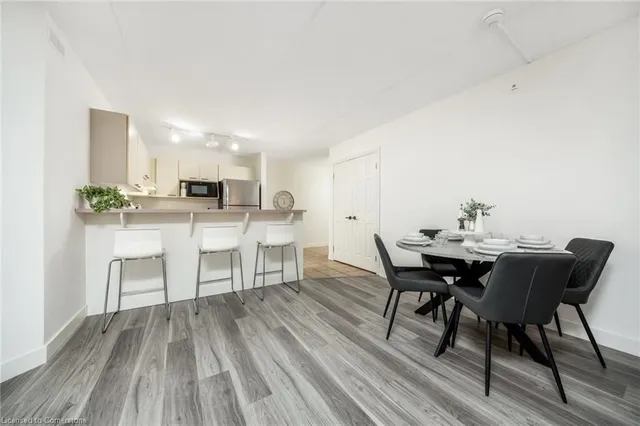 Additional property image - 2030 Cleaver Ave Unit 212