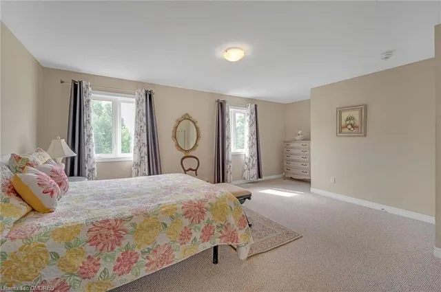 Additional property image - 93 Southshore Crescent