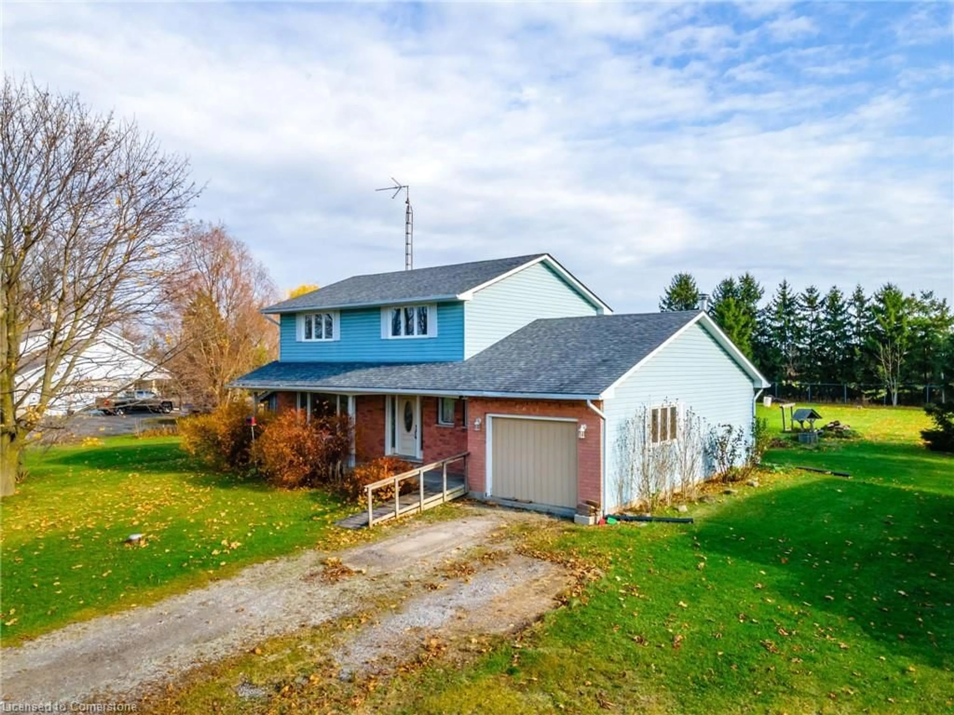 Frontside or backside of a home, cottage for 2611 Trinity Church Rd, Binbrook Ontario L0R 1C0