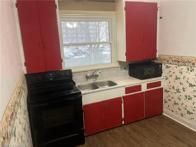 Additional property image - 82 Brunswick Ave