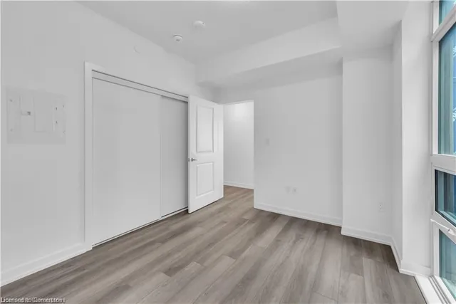 Additional property image - 460 Dundas St Unit 406