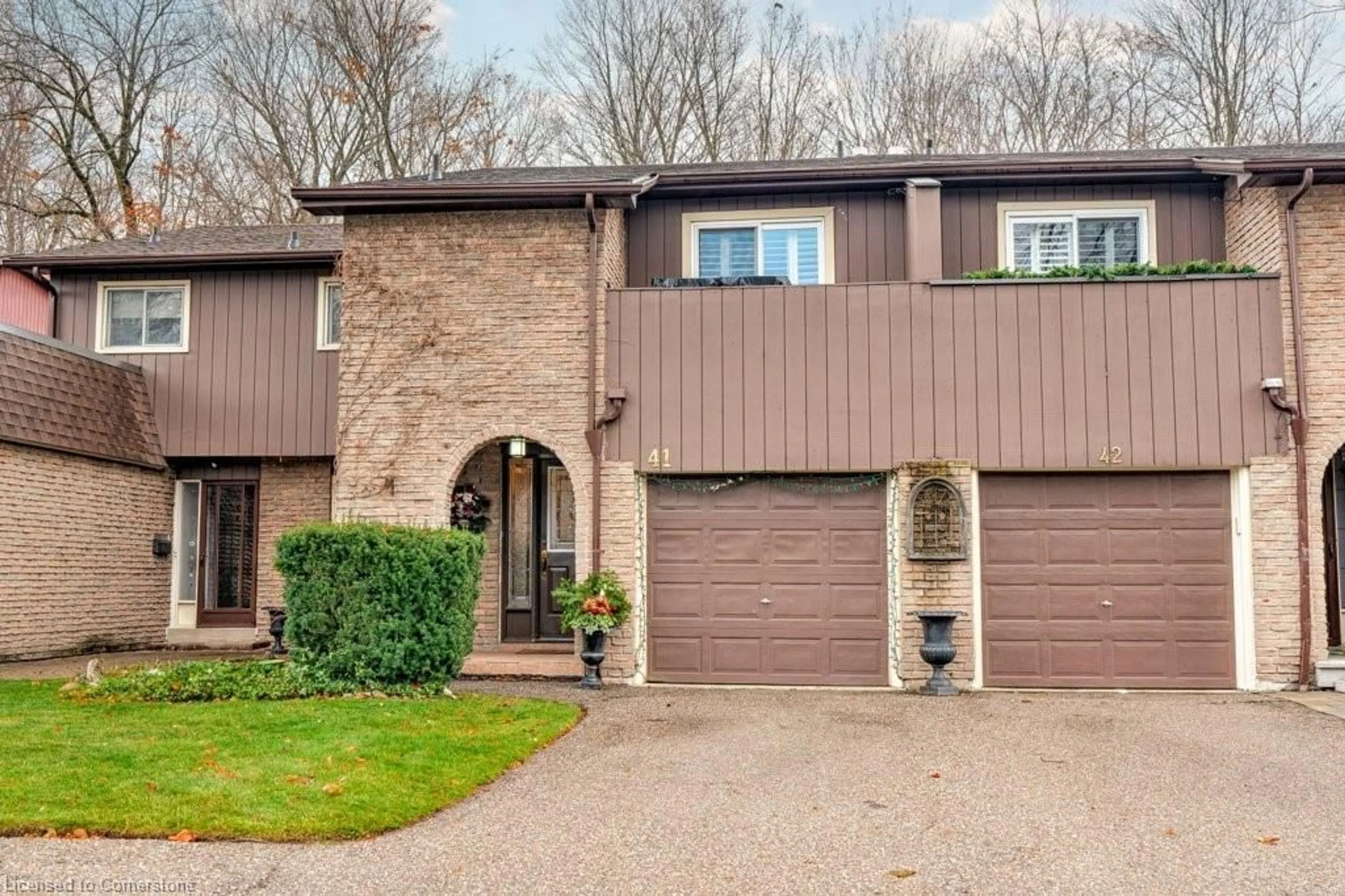 Home with brick exterior material, street for 2301 Cavendish Dr #41, Burlington Ontario L7P 3M3