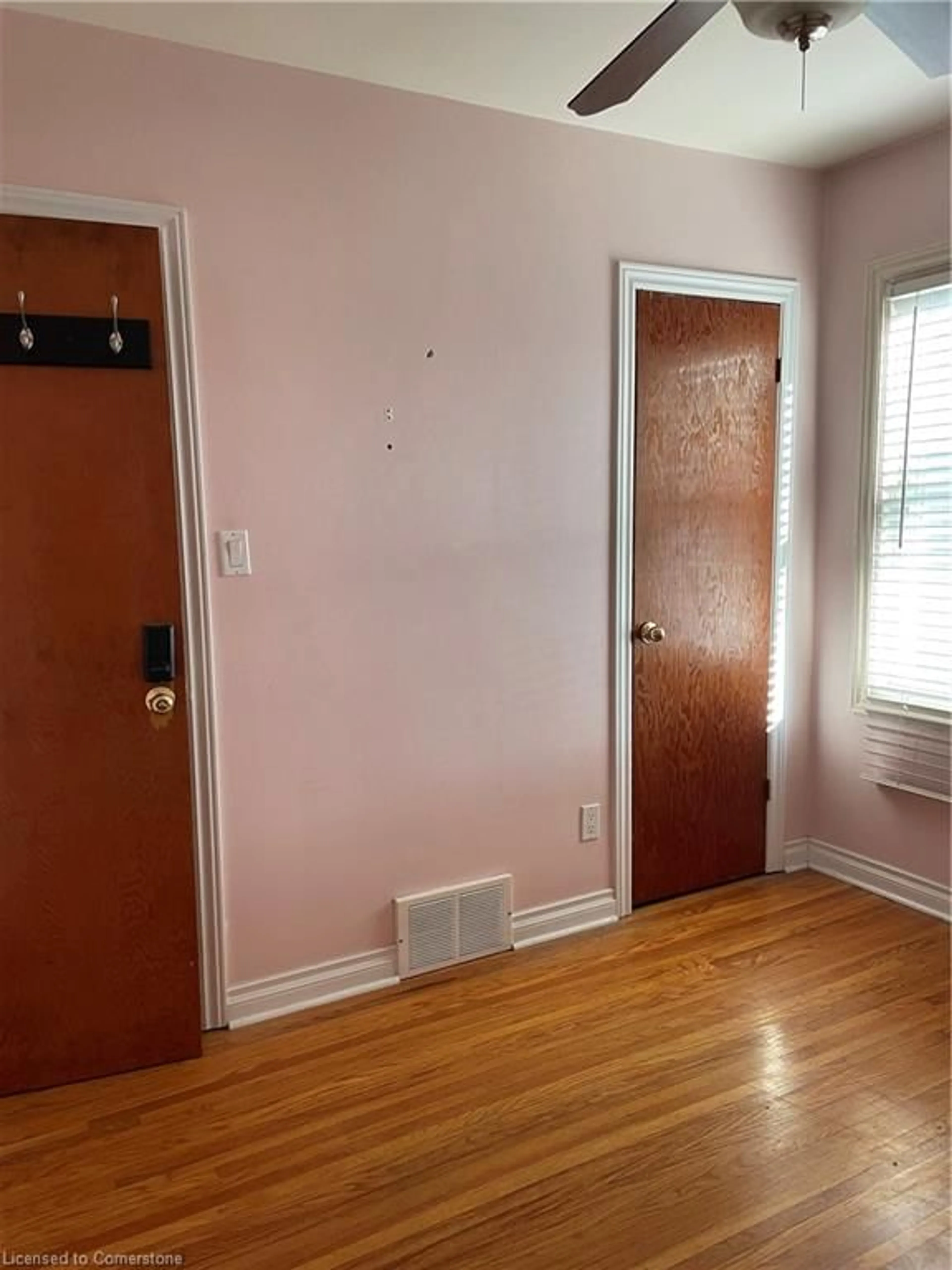 A pic of a room, unknown floor for 627 Upper Sherman Ave, Hamilton Ontario L8V 3M4