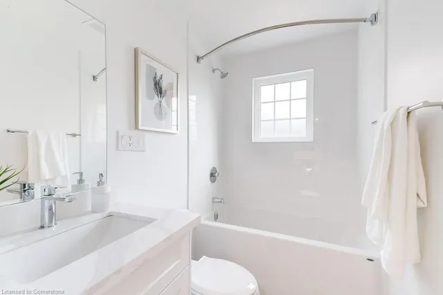 Additional property image - 5470 Randolph Cres